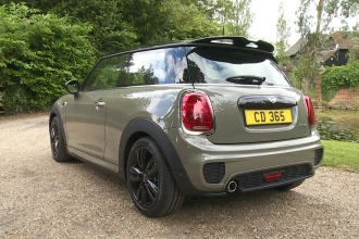 Vehicle Thumbnail 14