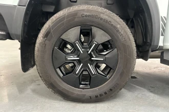 Vehicle Thumbnail 31