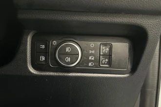 Vehicle Thumbnail 37