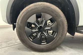 Vehicle Thumbnail 11