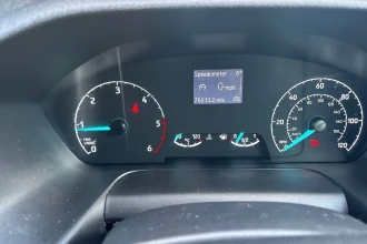 Vehicle Thumbnail 30