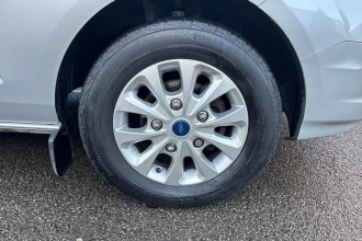 Vehicle Thumbnail 11