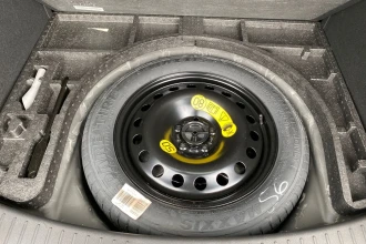 Vehicle Thumbnail 18