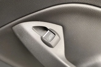 Vehicle Thumbnail 22