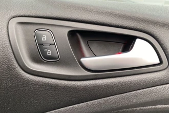 Vehicle Thumbnail 26