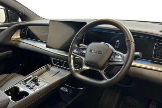 Vehicle Thumbnail 12