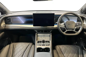 Vehicle Thumbnail 13