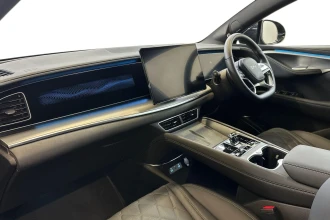 Vehicle Thumbnail 14