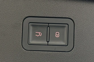 Vehicle Thumbnail 18