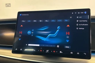 Vehicle Thumbnail 30