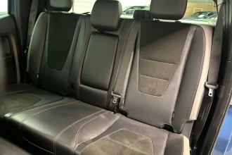 Vehicle Thumbnail 16