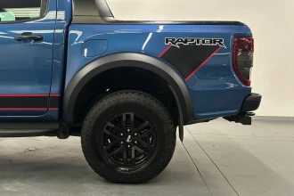 Vehicle Thumbnail 41