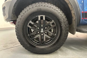 Vehicle Thumbnail 11