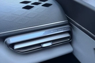 Vehicle Thumbnail 42