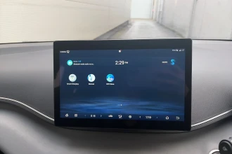 Vehicle Thumbnail 32