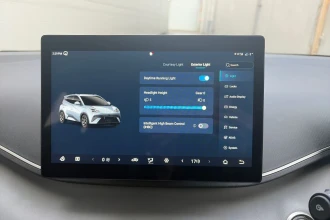 Vehicle Thumbnail 35