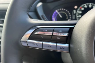 Vehicle Thumbnail 25