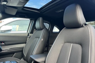 Vehicle Thumbnail 35