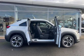 Vehicle Thumbnail 45