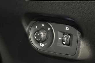 Vehicle Thumbnail 28