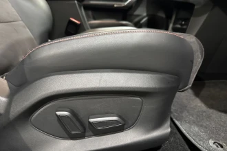 Vehicle Thumbnail 29