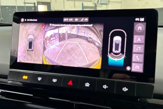 Vehicle Thumbnail 36