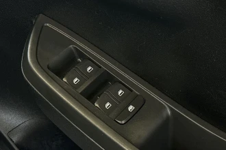 Vehicle Thumbnail 19