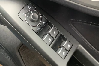 Vehicle Thumbnail 29