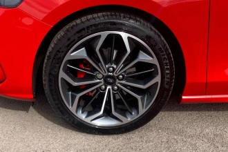 Vehicle Thumbnail 19