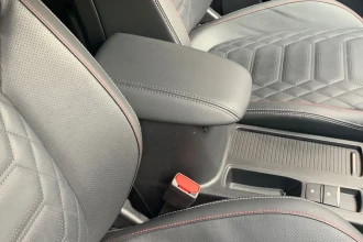 Vehicle Thumbnail 38