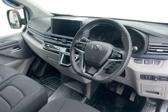 Vehicle Thumbnail 12