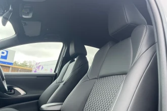 Vehicle Thumbnail 19