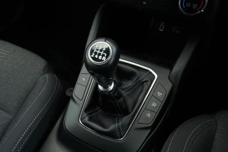 Vehicle Thumbnail 48