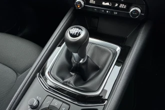 Vehicle Thumbnail 43