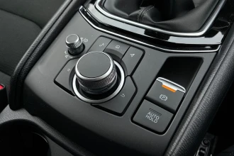 Vehicle Thumbnail 44