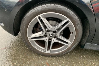 Vehicle Thumbnail 30