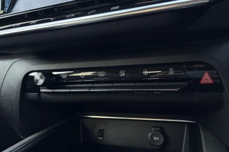 Vehicle Thumbnail 46