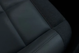 Vehicle Thumbnail 49