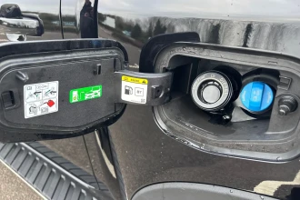 Vehicle Thumbnail 26