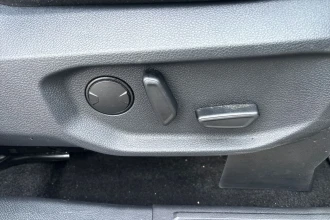 Vehicle Thumbnail 28