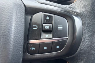 Vehicle Thumbnail 33