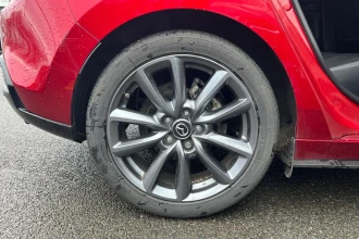 Vehicle Thumbnail 11