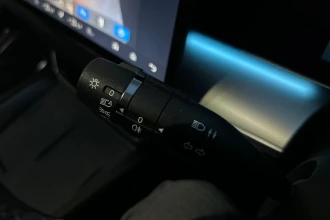 Vehicle Thumbnail 33