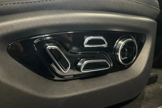 Vehicle Thumbnail 36