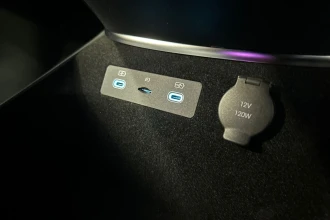 Vehicle Thumbnail 38