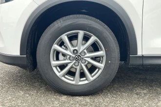 Vehicle Thumbnail 11