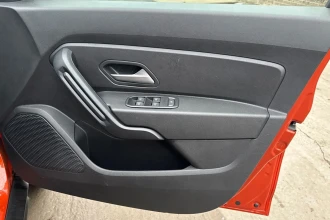Vehicle Thumbnail 29