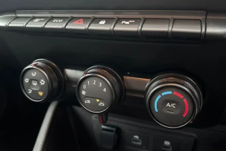 Vehicle Thumbnail 40