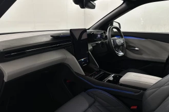 Vehicle Thumbnail 14