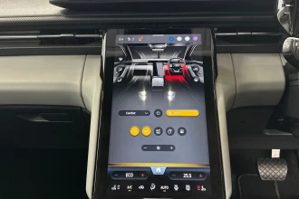 Vehicle Thumbnail 36